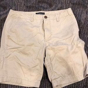 Khaki shorts Aeropostale